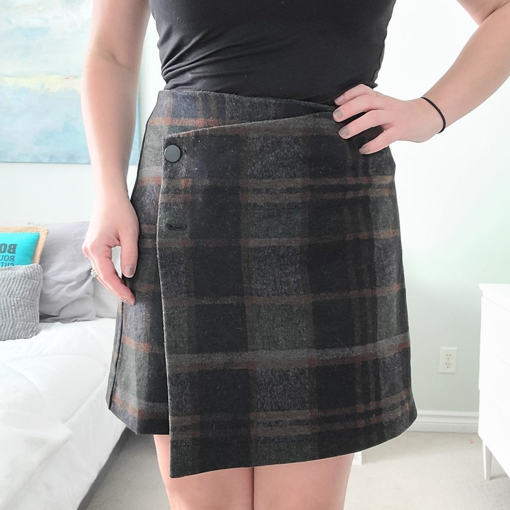 Maison Cinqcent plaid wrap skirt